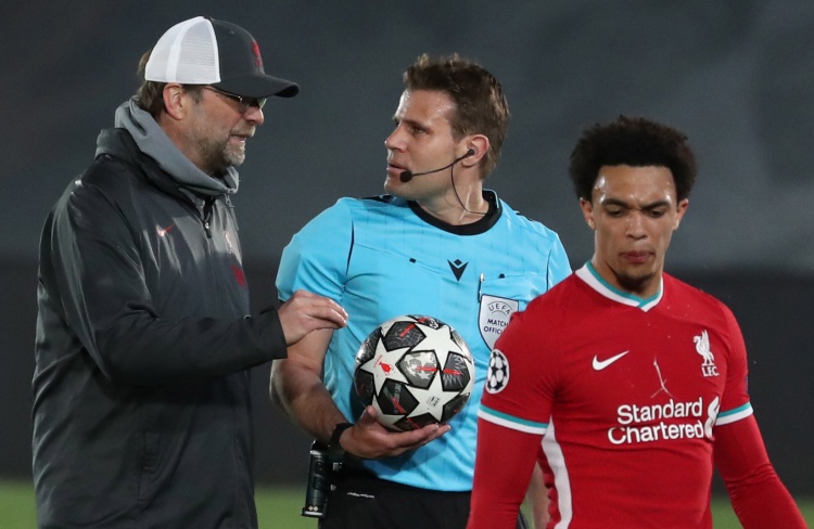 佩杜拉：罗马会先推进签下拉斯帕多里，之后引进齐尔克泽