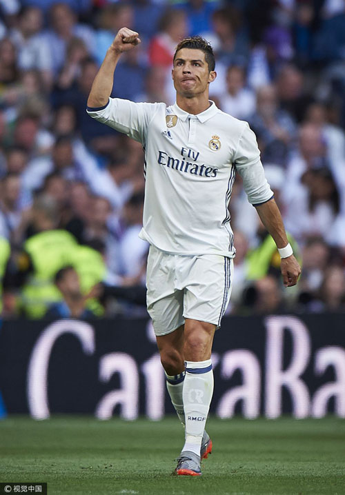 巴萨官方：巴尔德吉已正式注册为19号