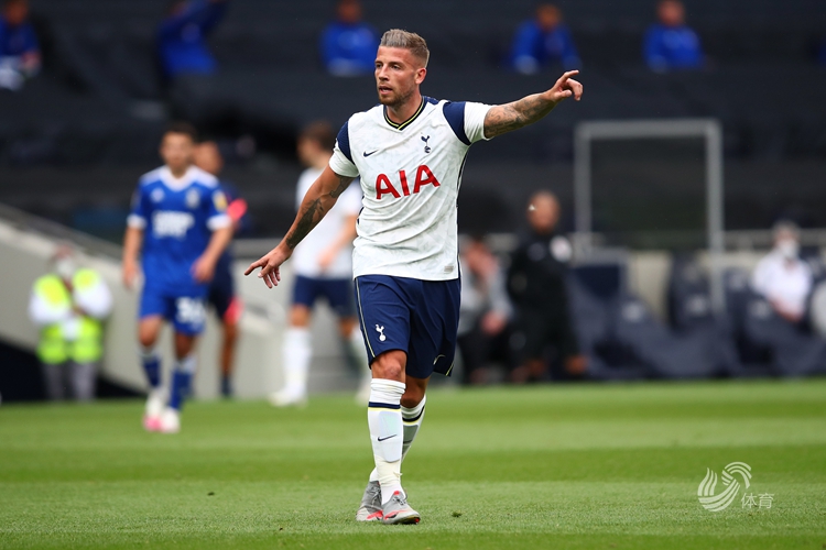 欧塞尔主场战平里昂 结束联赛四连败